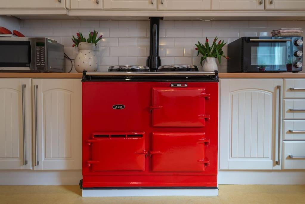 The Converted Stables - A Characterful Mews House Ferienhaus Edinburgh